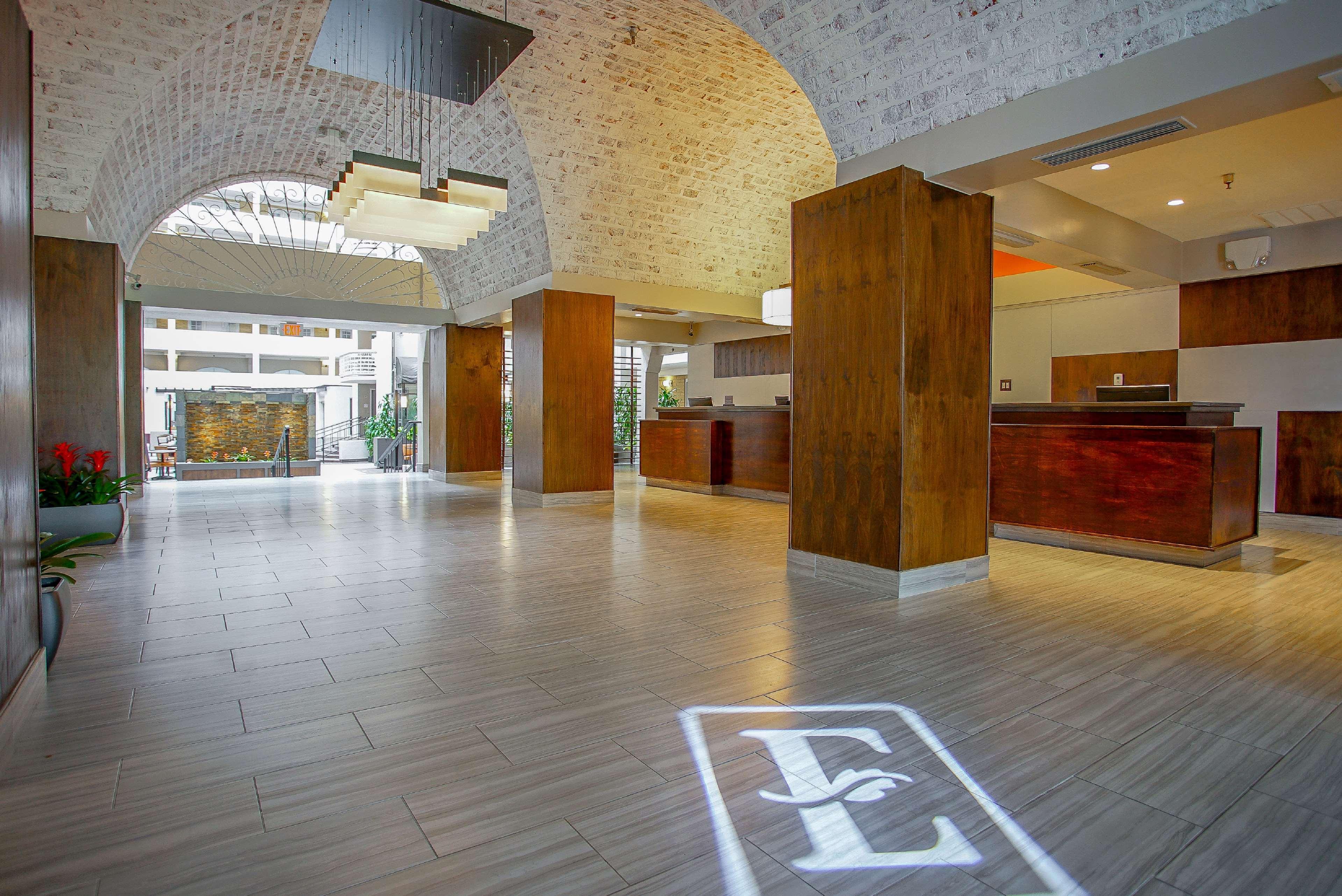 Embassy Suites San Antonio Northwest I-10 Eksteriør billede